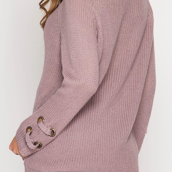 Dusty mauve lace up sweater - Picture 3 of 3